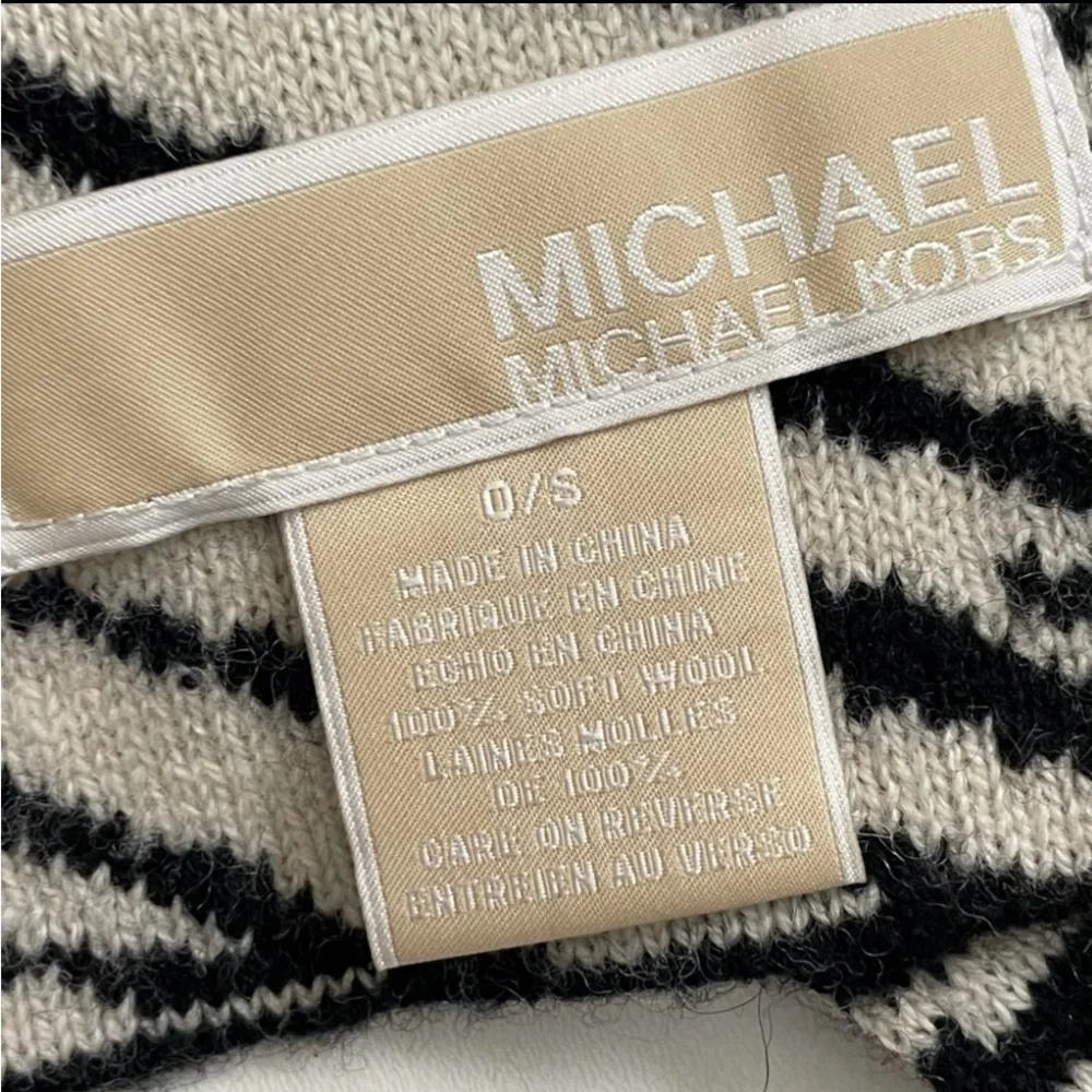 Michael Kors Scarf Soft Wool Animal Print Zebra Black Cream